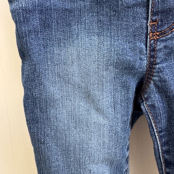 NWOT OshKosh B'gosh 3T Girls Blue Denim Jean Jeggings Pants - Picture 3 of 6